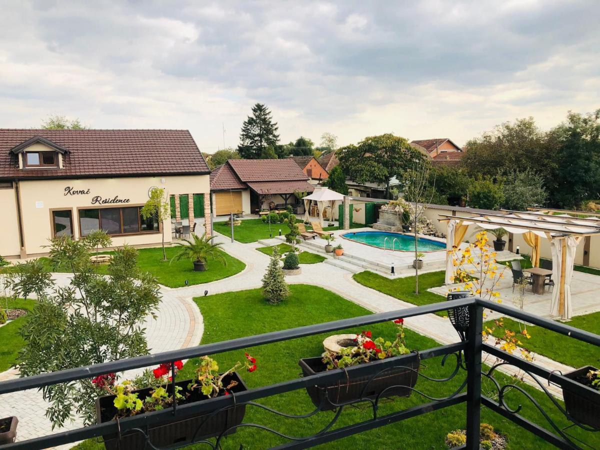 Kovac Residence Zrenjanin Ngoại thất bức ảnh