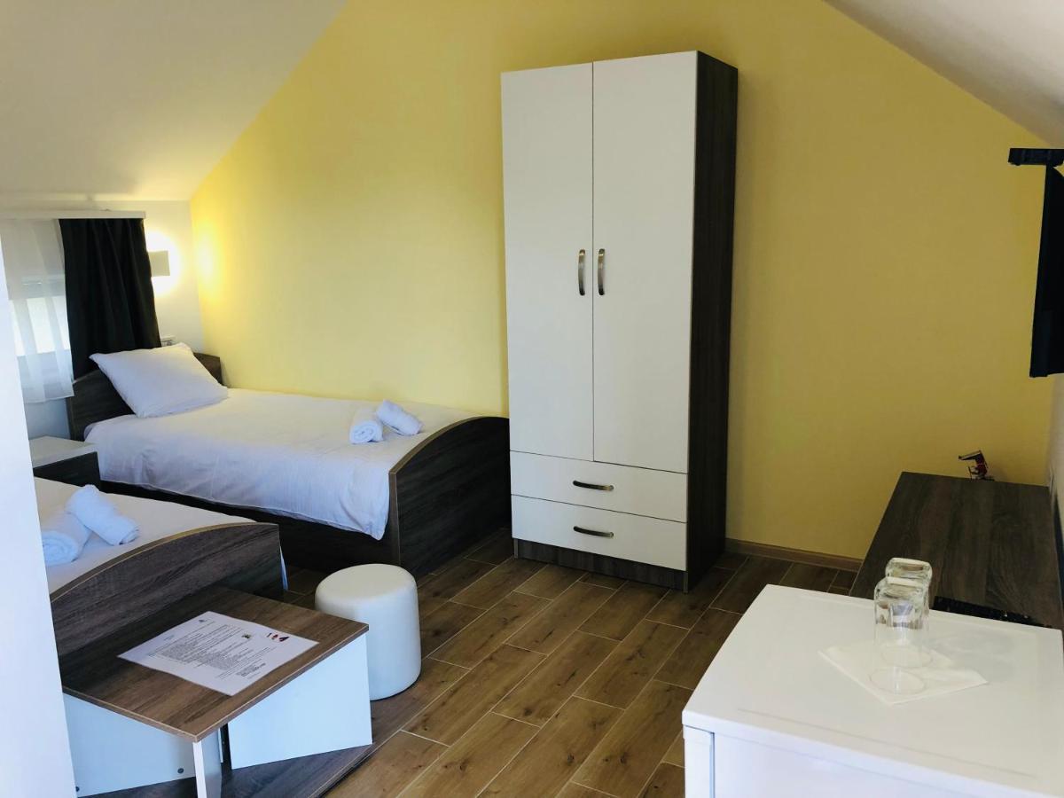 Kovac Residence Zrenjanin Ngoại thất bức ảnh