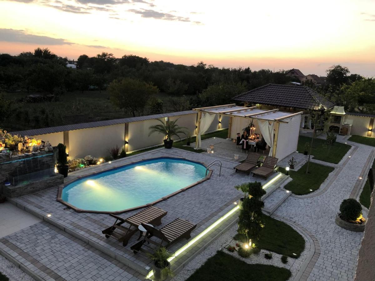 Kovac Residence Zrenjanin Ngoại thất bức ảnh