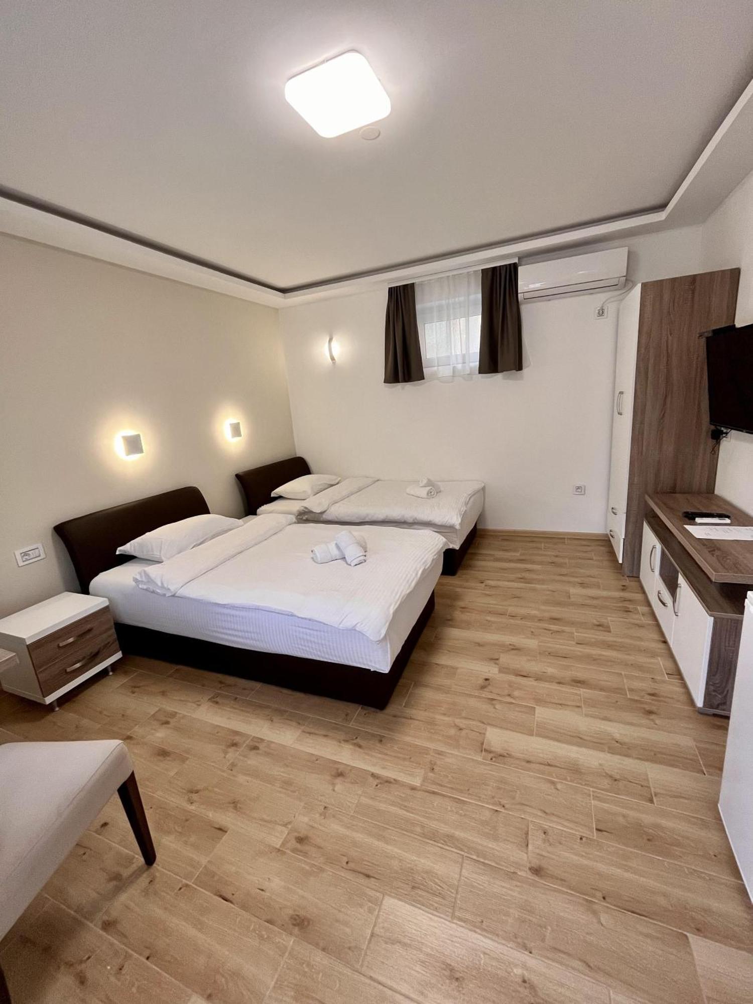 Kovac Residence Zrenjanin Ngoại thất bức ảnh