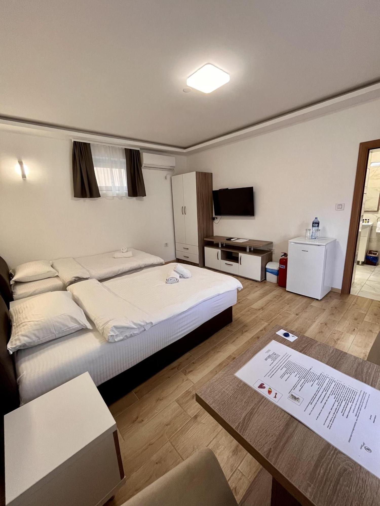 Kovac Residence Zrenjanin Ngoại thất bức ảnh